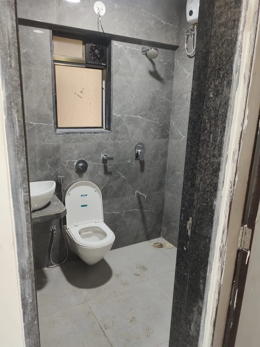 2 BHK Flat for Sale in Vaishno Heights, Malad East